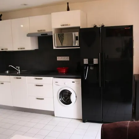 Residence Port Venus Village - 2 Pieces Pour 4 Personnes 274